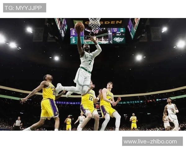 NBA赛况分析湖人战胜绿军开拓者全力以赴对抗活塞太阳遭火箭逆袭灰熊击败快船